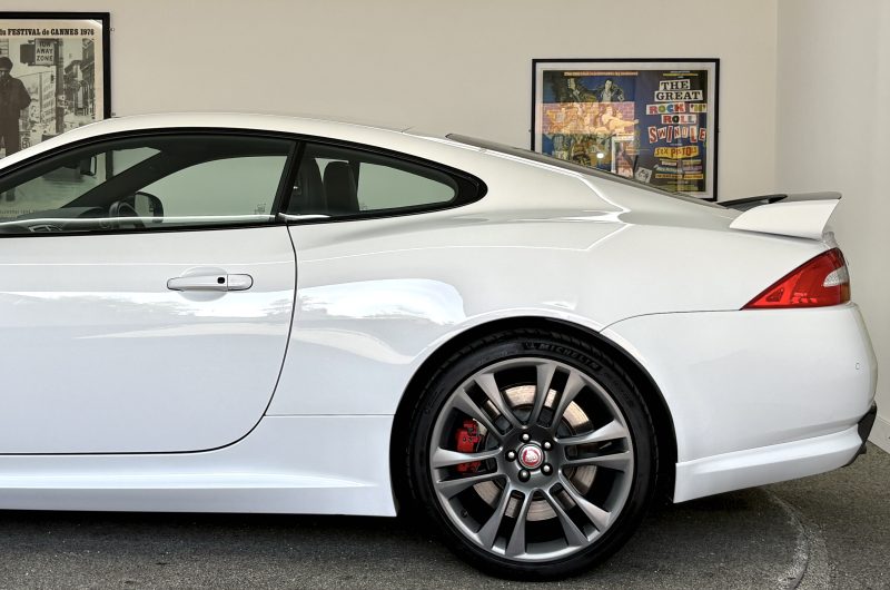 Exterior 9