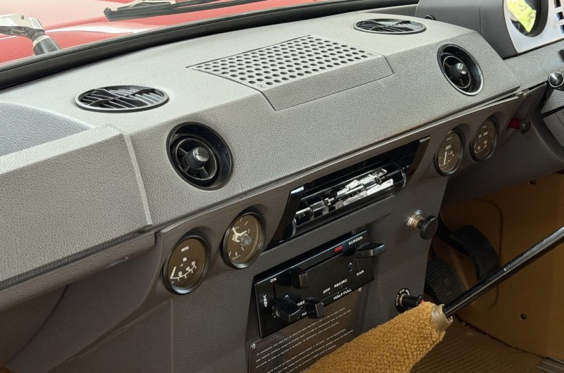 Interior 7