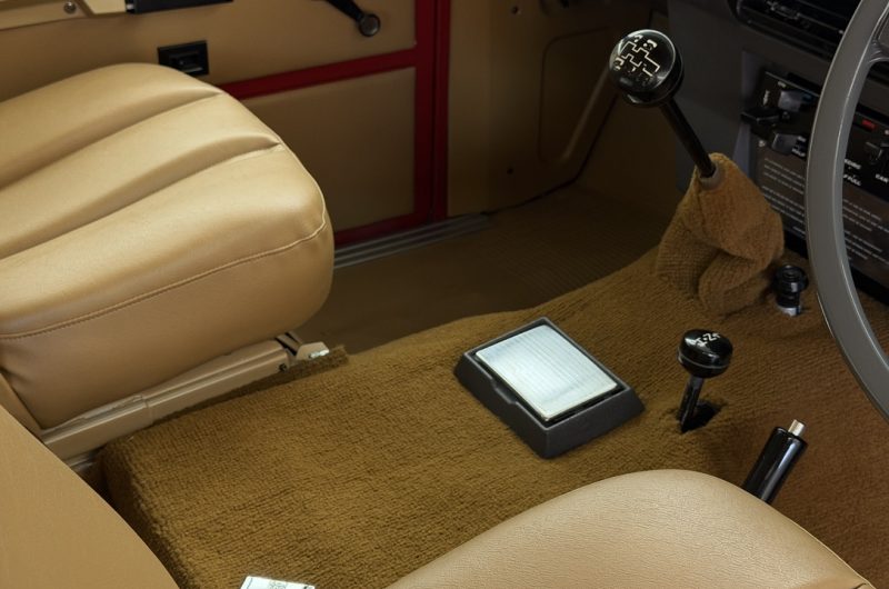 Interior 13