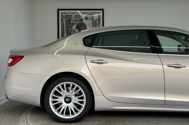 Exterior 10