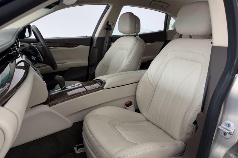 Interior 2