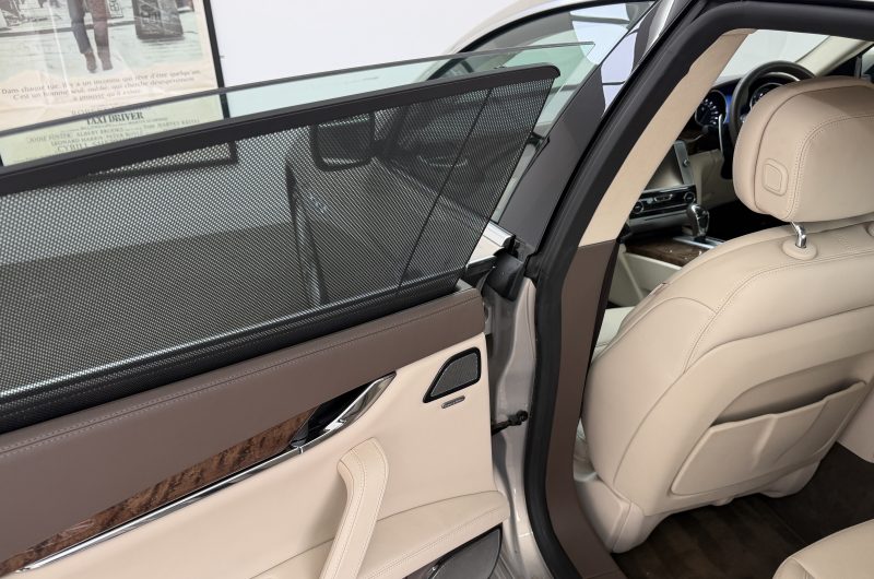 Interior 6