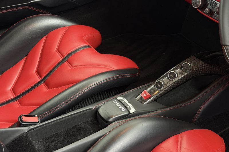 Interior 11