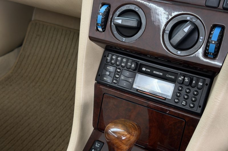 Interior 12
