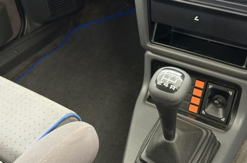 Interior 11