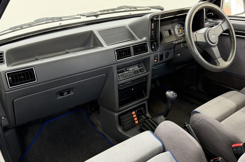 Interior 9