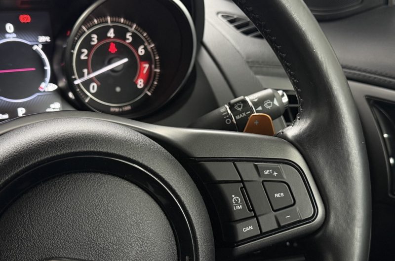 Interior 13