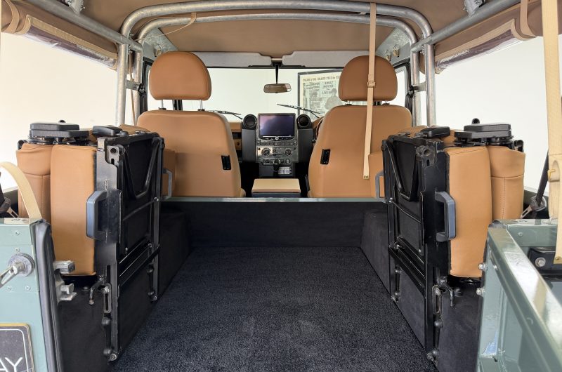 Interior 6