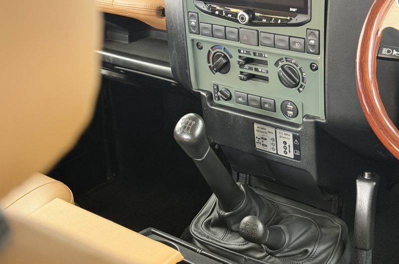 Interior 15