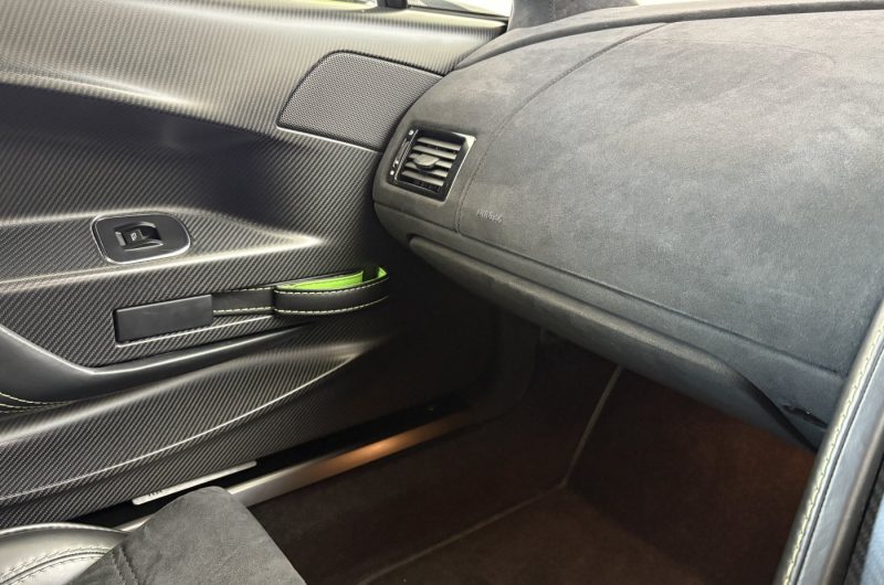 Interior 14