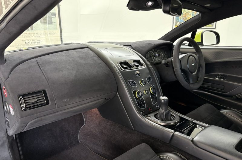 Interior 17