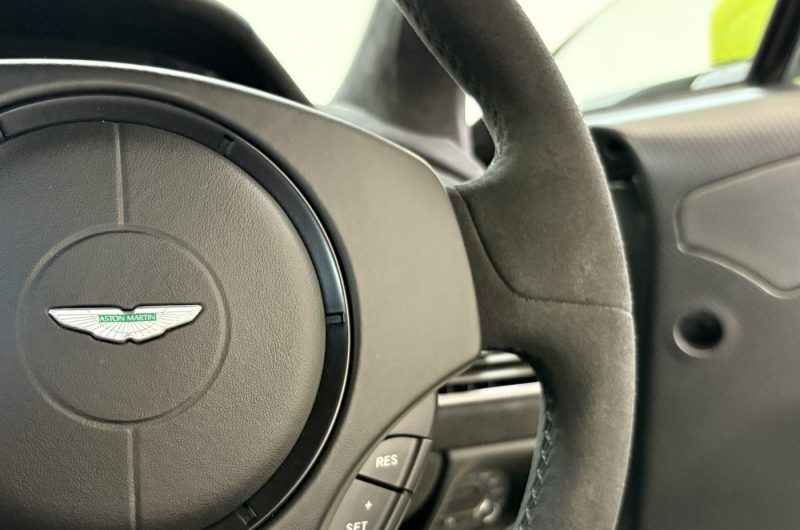 Interior 16