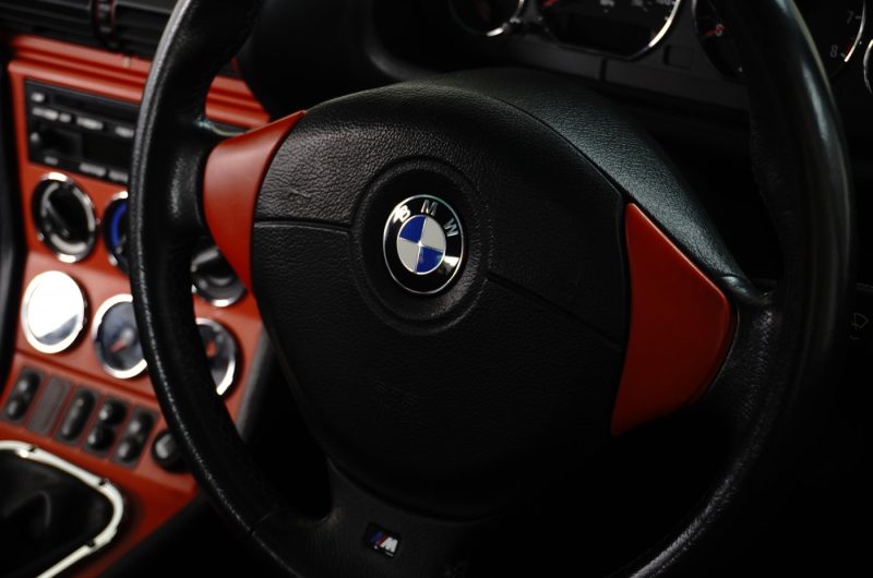 Interior 12