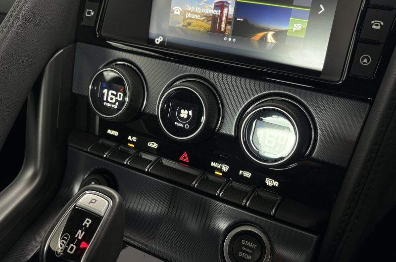 Interior 9