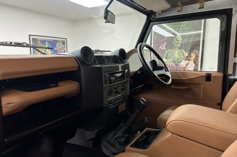 Interior 9