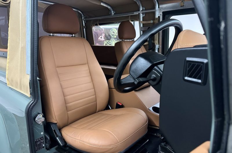 Interior 4