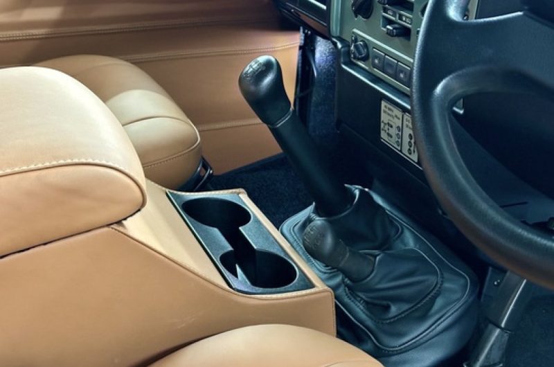 Interior 8