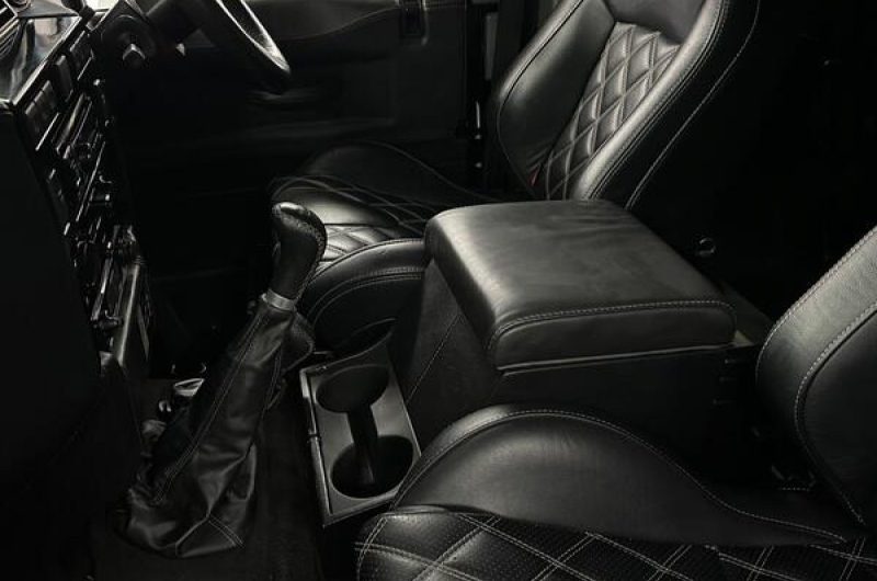 Interior 6