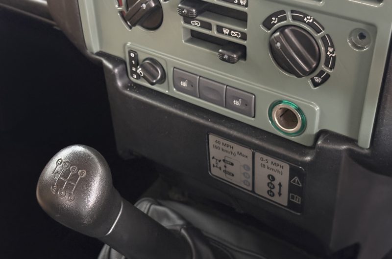 Interior 12